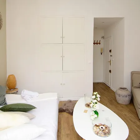 Cozy Chic Studio Apartman *